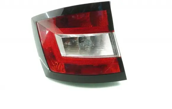 Skoda Fabia Mk3 (NJ) Rear/tail lights 