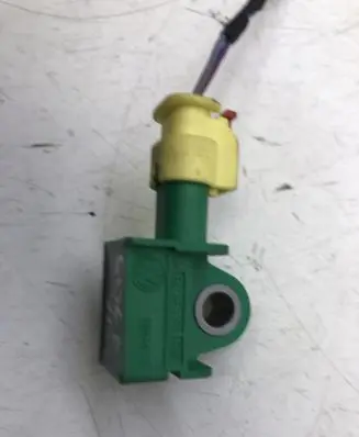 Volkswagen Golf VI Airbag deployment crash/impact sensor 5K0959351