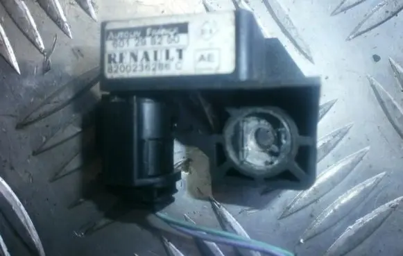 Renault Megane II Airbag deployment crash/impact sensor 601298200