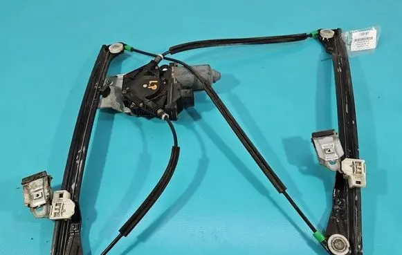 Volkswagen Polo III 6N 6N2 6NF Front door window regulator with motor IMPRK1528901