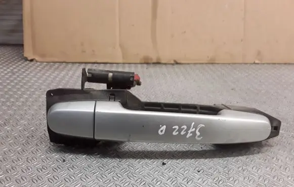 Toyota Corolla E120 E130 Front door exterior handle