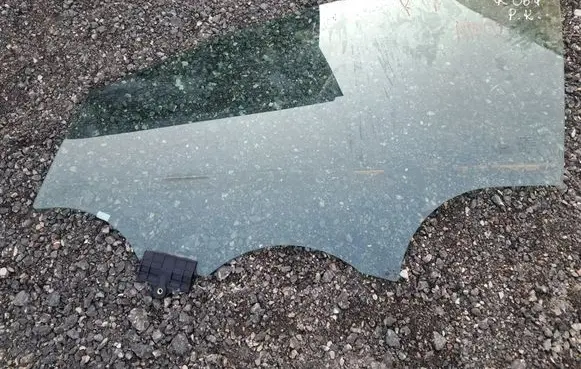 KIA Niro Front door window glass four-door 43R016882