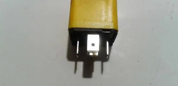 Alfa Romeo 156 Other relay A727520 82461739