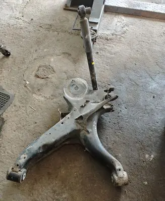 Rear upper control arm/wishbone