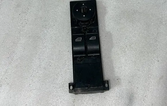 Ford Focus Electric window control switch 03168003