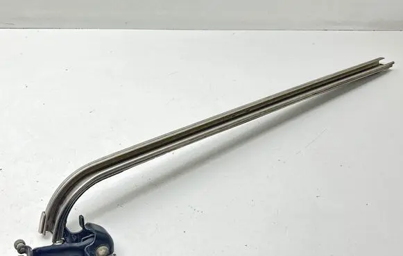 Mercedes-Benz Vito Viano W639 Sliding door middle rail A6397661037 A6397602247