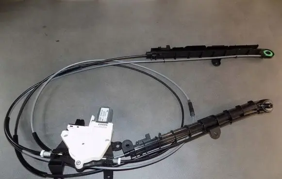 Audi Q7 4M Curtain motor 4M0863560