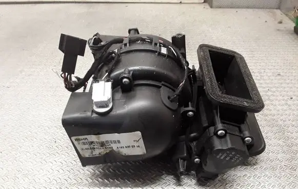 Mercedes-Benz ML W163 Heater fan/blower A1638300308