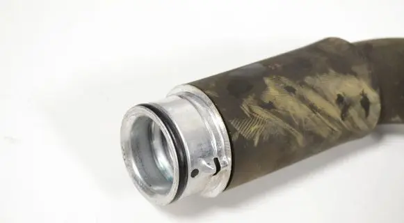 Mercedes-Benz C W204 Engine coolant pipe/hose A2045010282 A2048300496