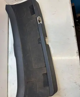 Audi A4 S4 B7 8E 8H Tailgate trim 8E9867979B