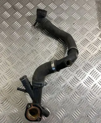 Engine coolant pipe/hose