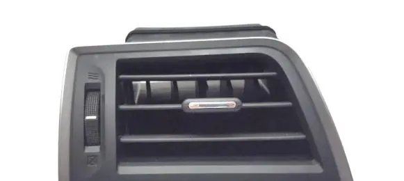 Subaru Outback Dash center air vent grill