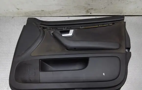 Audi A4 S4 B7 8E 8H Front door card panel trim 8E1867106