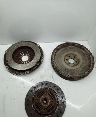 Skoda Octavia Mk2 (1Z) Clutch set kit 03l141032a