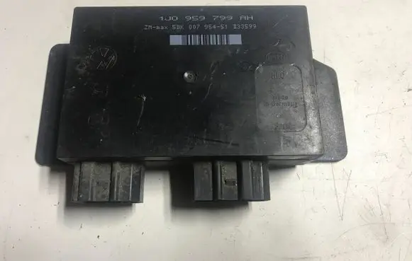Audi A4 S4 B7 8E 8H Comfort/convenience module 1J0959799AH 5DK00795451