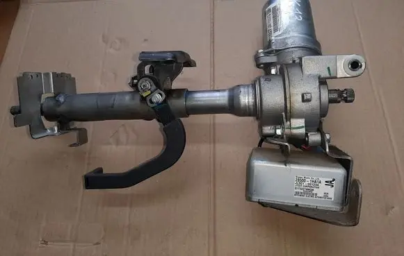 Nissan Micra Steering wheel axle