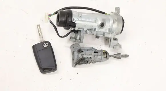 Volkswagen Touran III Ignition lock 1K0905851