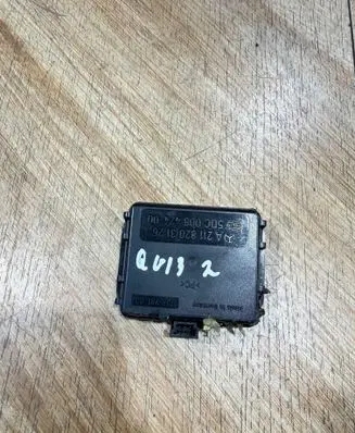 Mercedes-Benz E W211 Rain sensor A2118203126 73628100