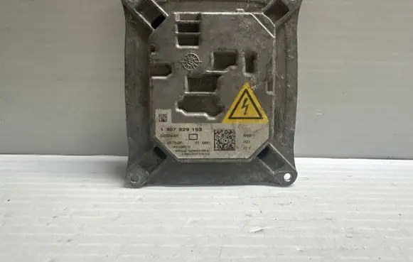 Mini One - Cooper Clubman R55 Xenon control unit/module 1307329153 161195 10EEG060110