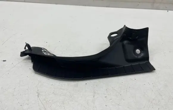 Audi A3 8Y Other engine bay part 8Y0805233