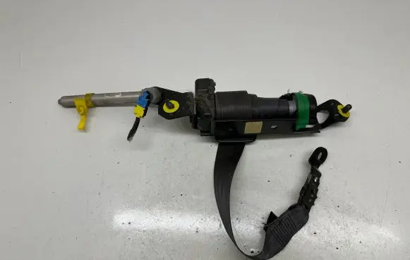 Volvo S60 Front seatbelt 8665868