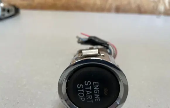 Toyota Corolla Verso E121 Engine start stop button switch 15A710