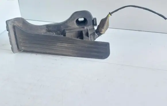 Skoda Octavia Mk2 (1Z) Accelerator throttle pedal 1K1721503L
