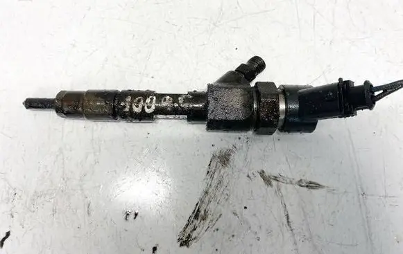Mitsubishi Space Star Fuel injector 7700111014 00445110021