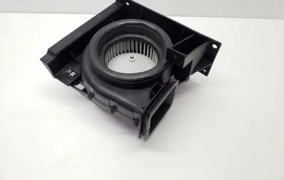 Chevrolet Volt I Hybrid/electric vehicle battery fan 22740594 13584653