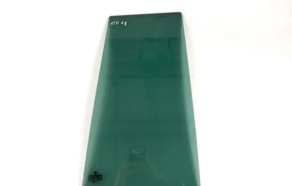 Volkswagen Touran I Rear vent window glass 43R001108 DOT27M73100