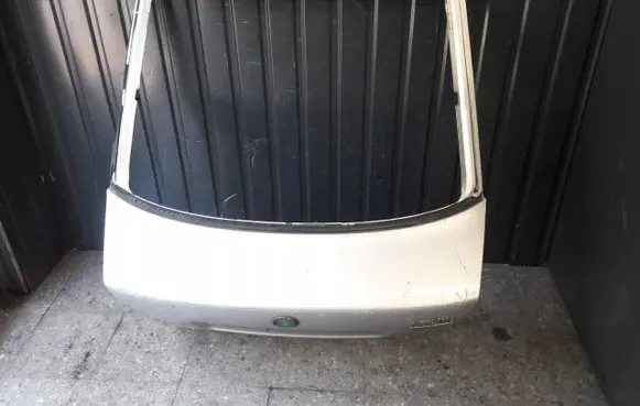Skoda Octavia Mk1 (1U) Tailgate/trunk/boot lid 1751536800