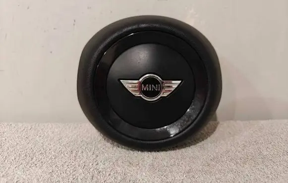 Mini Cooper Countryman R60 Steering wheel airbag 9806258 20131410063 3002456605