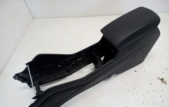 Hyundai Tucson TL Center console 