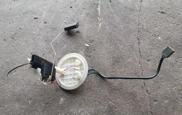 Fuel level sensor