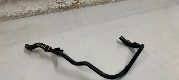 Audi A3 8Y Engine coolant pipe/hose 05e122447f