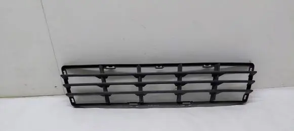 Volvo V50 Front bumper lower grill 30657006