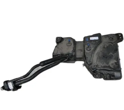 Audi Q3 F3 AdBlue liquid reservoir