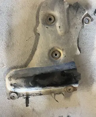 Exhaust heat shield