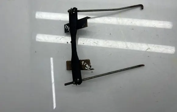 Toyota Yaris Battery bracket 