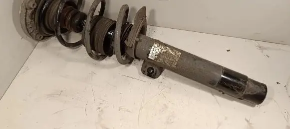 BMW 1 F20 F21 Front shock absorber with coil spring 6854507 31316873821