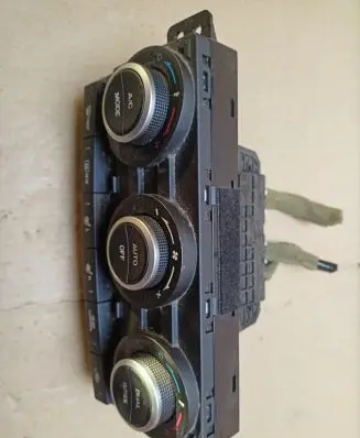 Mazda CX-9 Air conditioning/heating control unit TD1261190