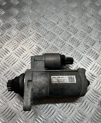 Volkswagen Polo V 6R Starter motor 02Z911021C