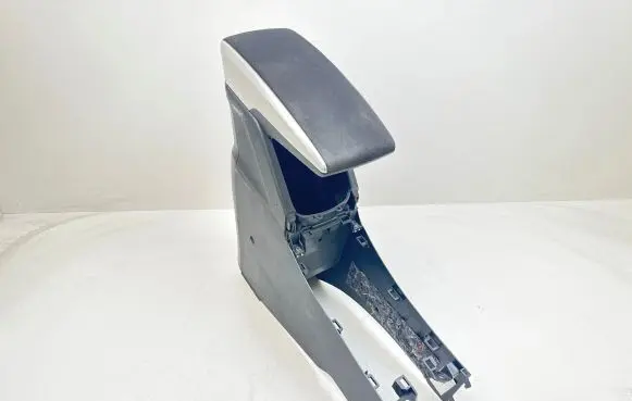 Toyota Verso Armrest 230595010010