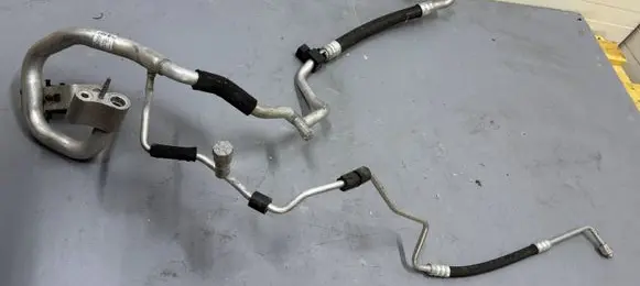 Mercedes-Benz GLC X253 C253 Air conditioning (A/C) pipe/hose A2138302502