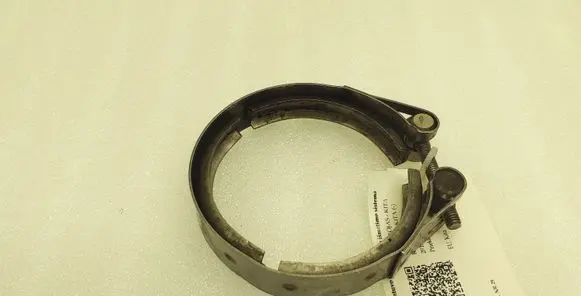 Volvo XC60 Muffler pipe connector clamp 31219900