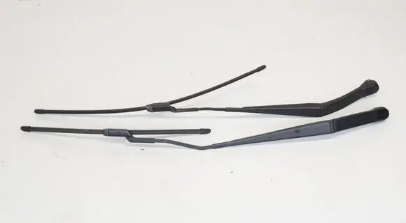 Jaguar E-Pace Windshield/front glass wiper blade 
