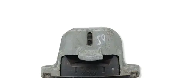 Opel Mokka X Engine mount bracket 95418203