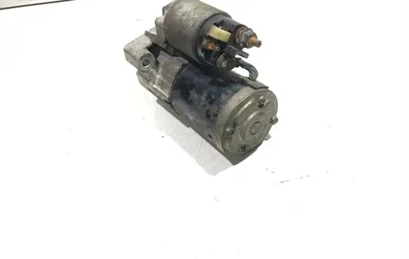 Citroen C4 I Picasso Starter motor 9663528880 M00T22471