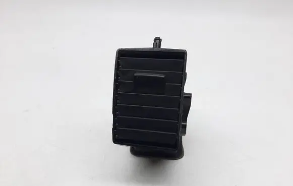 Volkswagen Transporter - Caravelle T5 Dash center air vent grill 7E0815706E