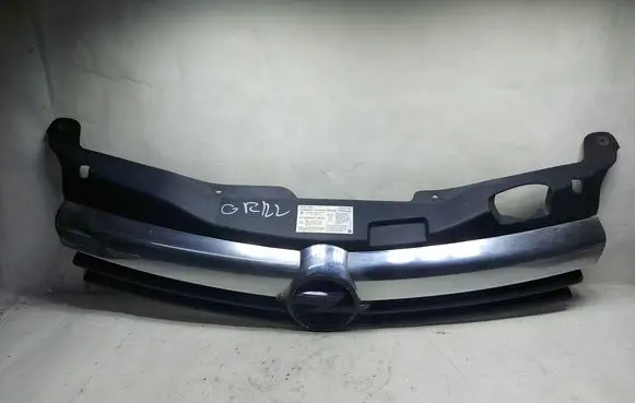 Opel Astra H Front grill 13241961KASACJA 13241961